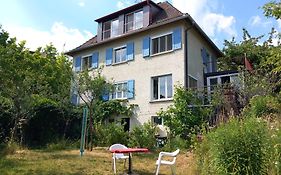 Erholung mit Seesicht, Terrasse und Garten